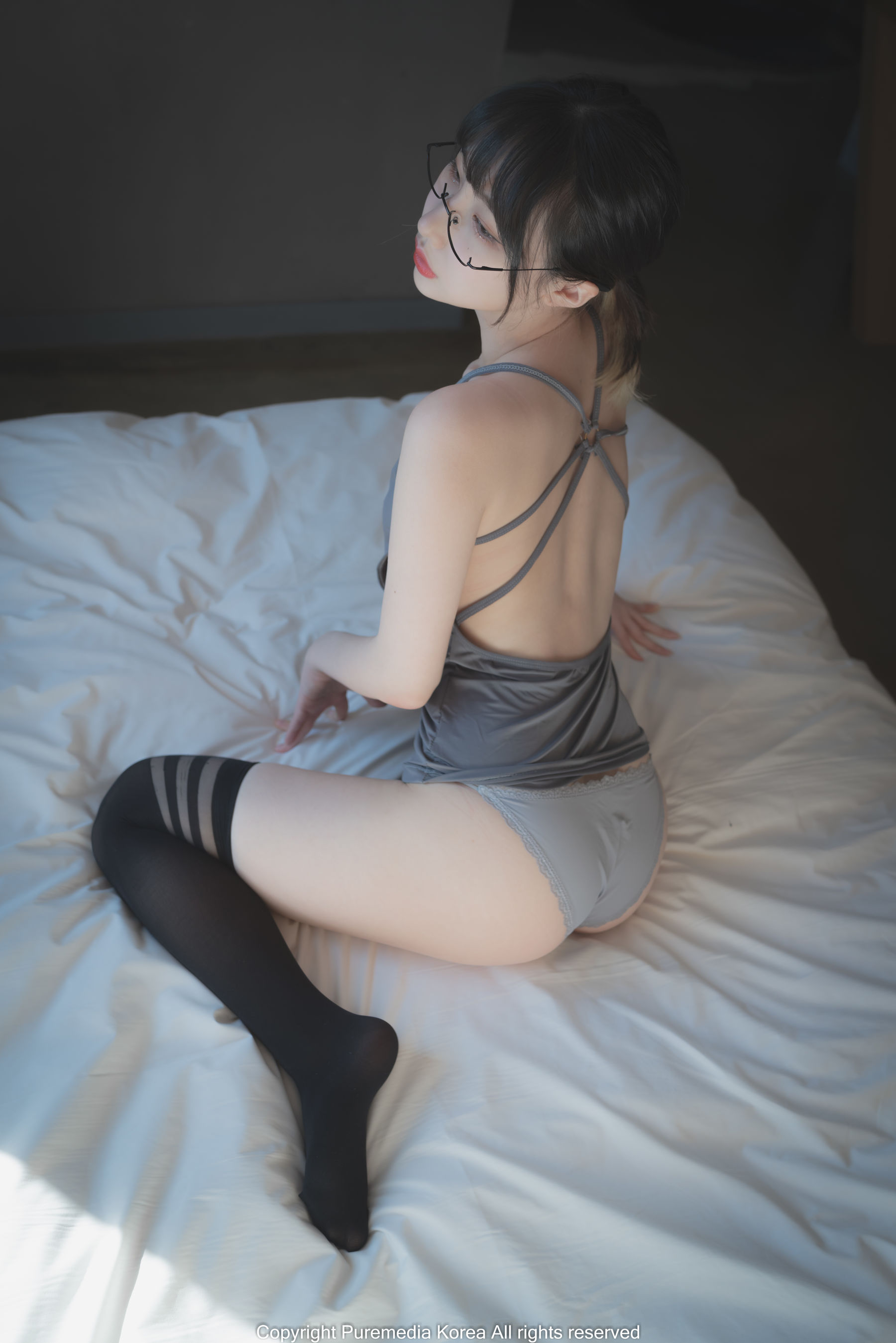[PURE MEDIA] Uhye 黑丝 浴缸 [107P]