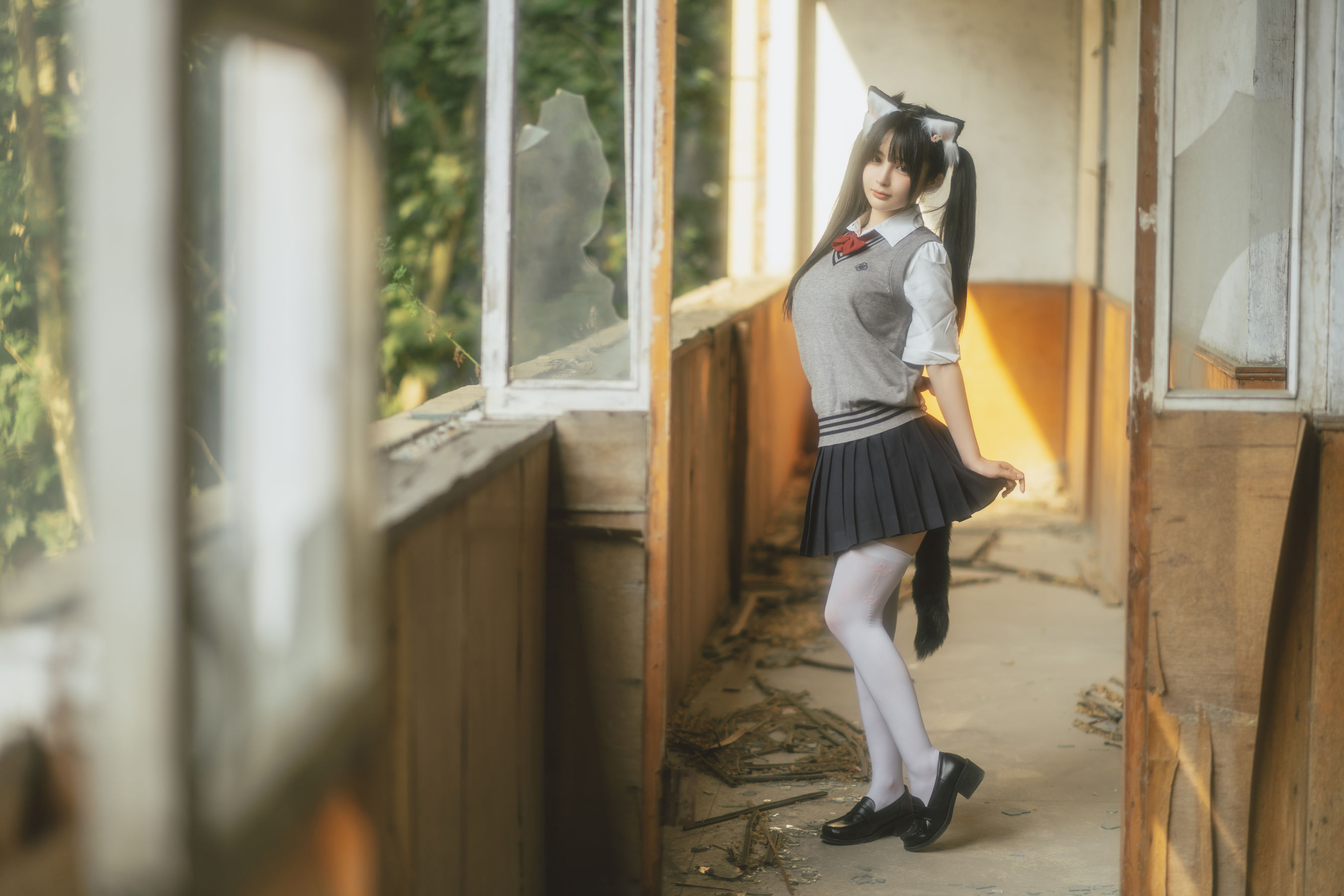 [COSPLAY] 桜井宁宁 – 废墟JK