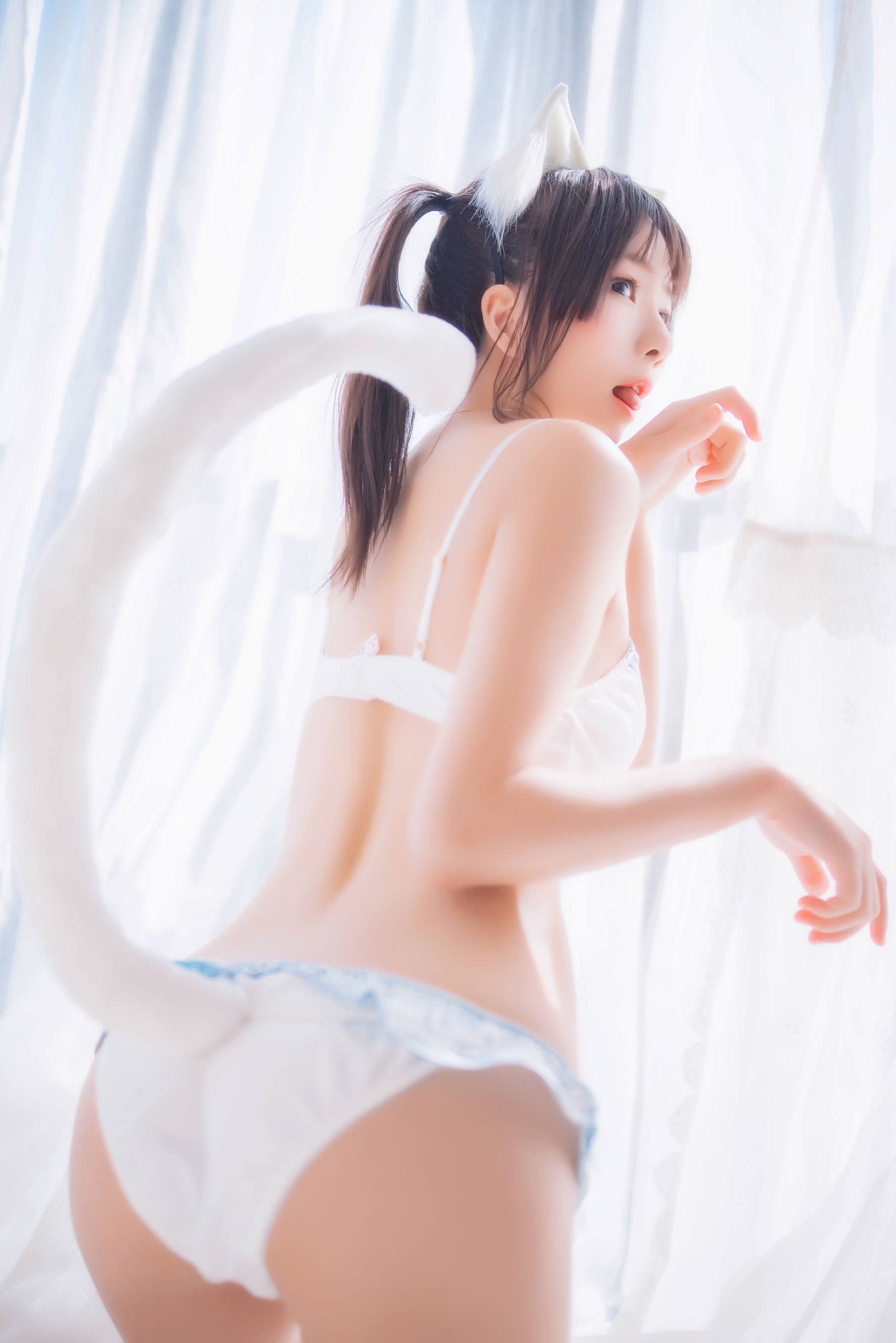 [COSPLAY] 桜桃喵 – 一只爱恋