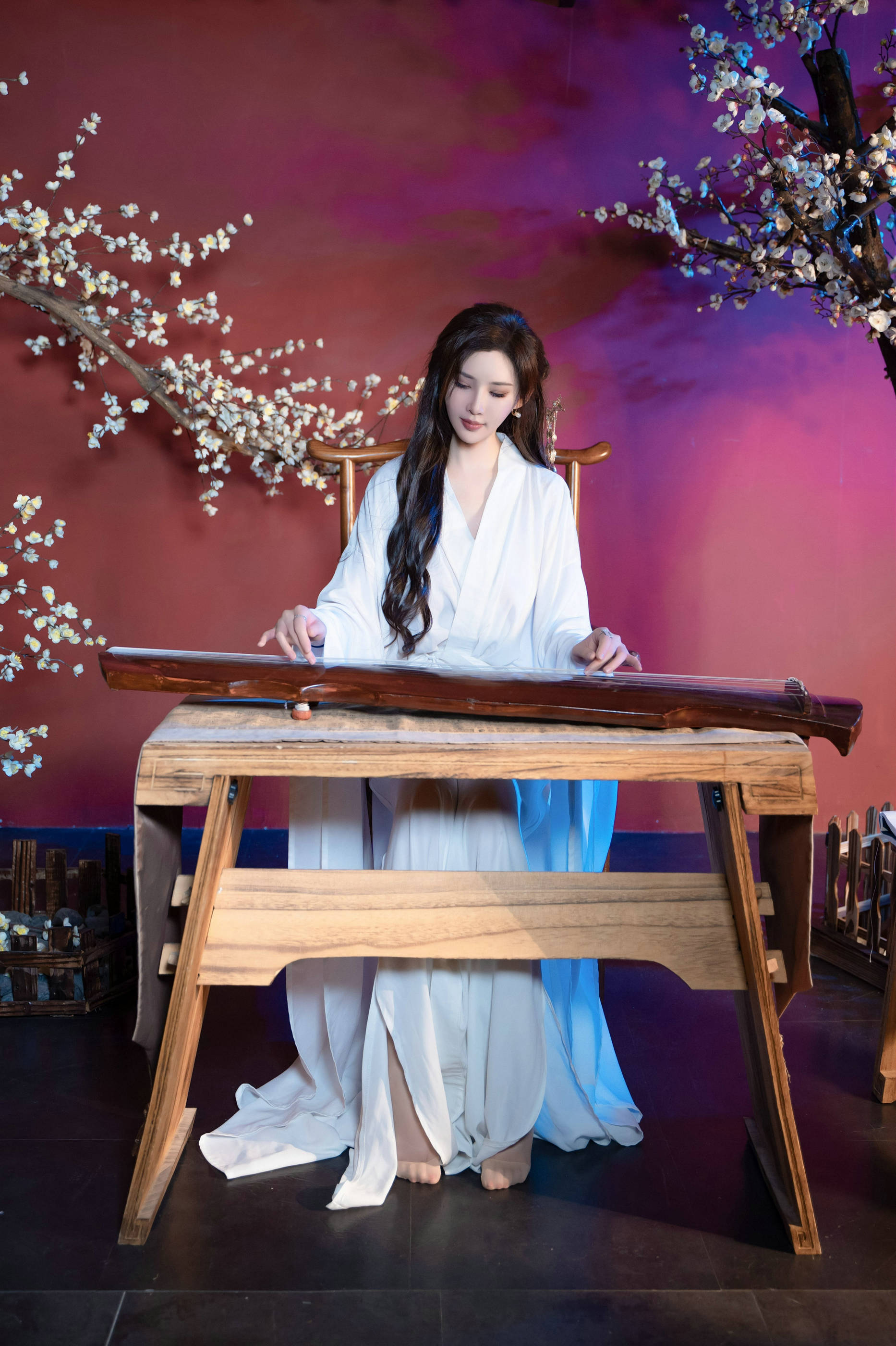 [秀人内购] 周妍希 诱人私拍福利 白色汉服