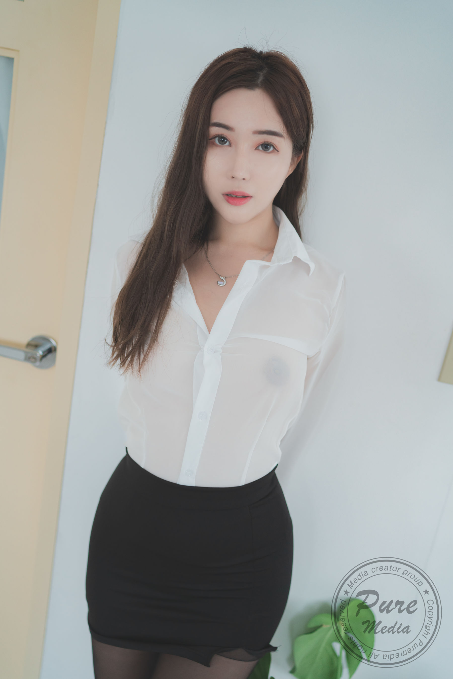 [PURE MEDIA] Dohee 透明衬衣 [47P]