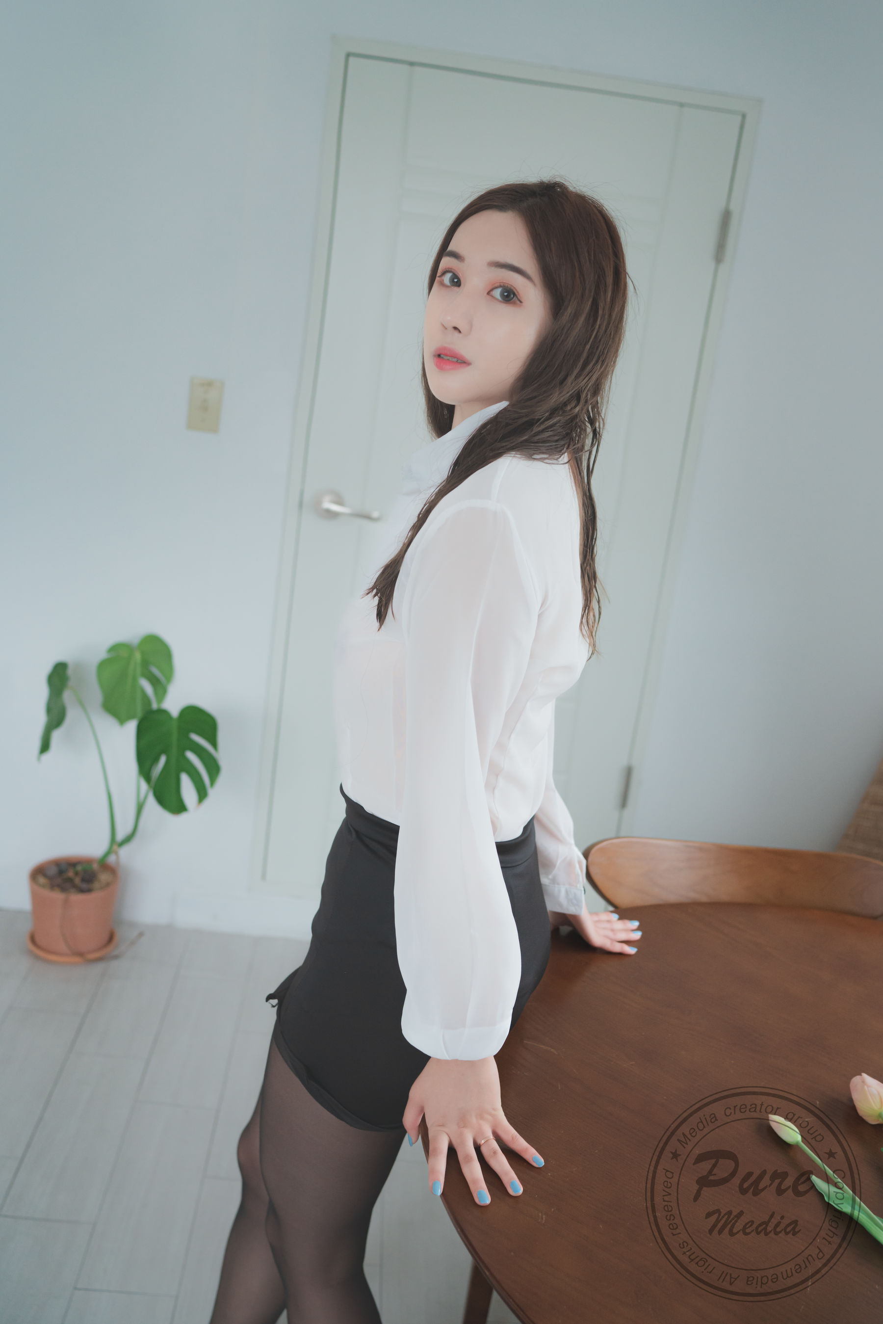 [PURE MEDIA] Dohee 透明衬衣 [47P]