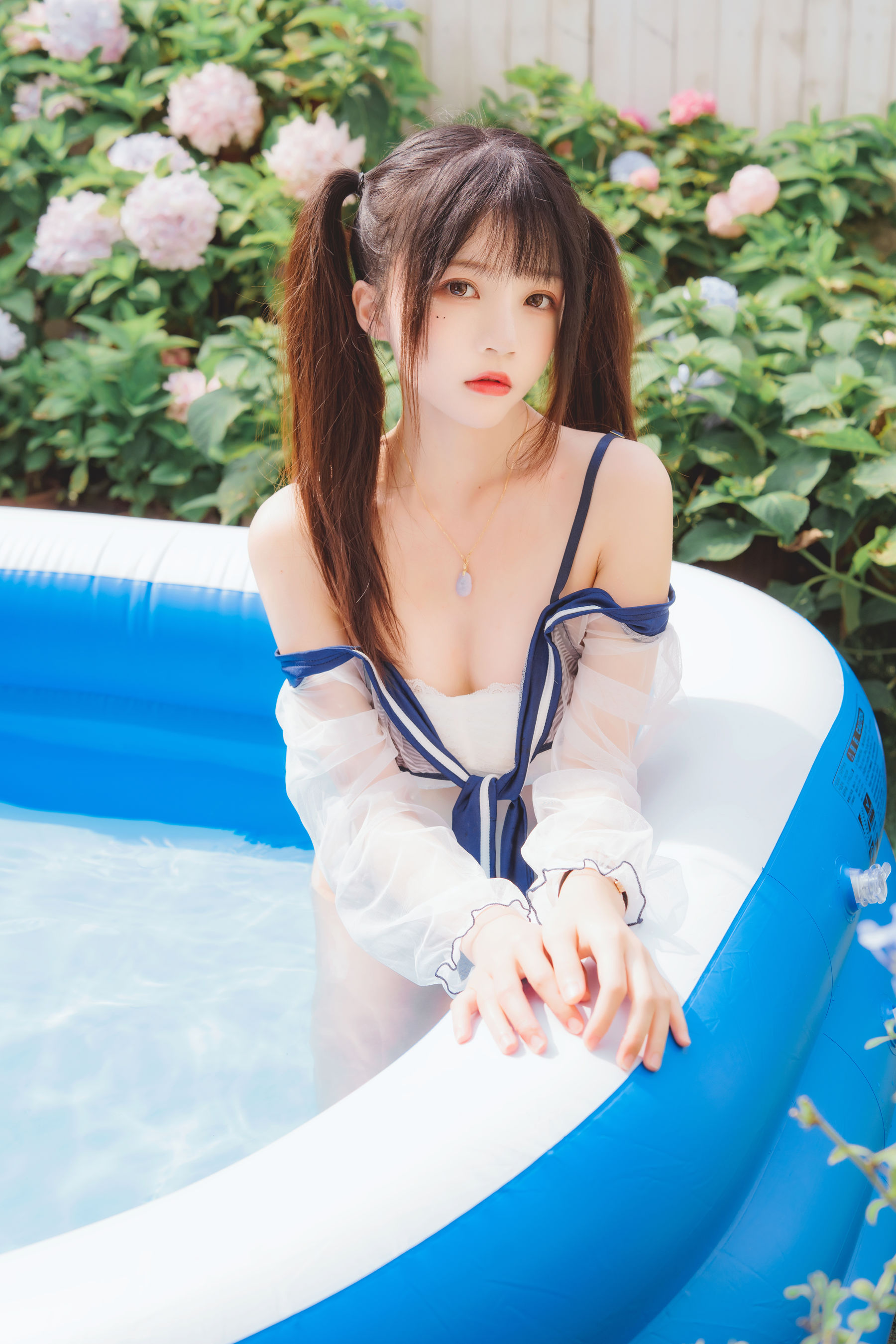 [COSPLAY] 桜桃喵 – 无尽夏
