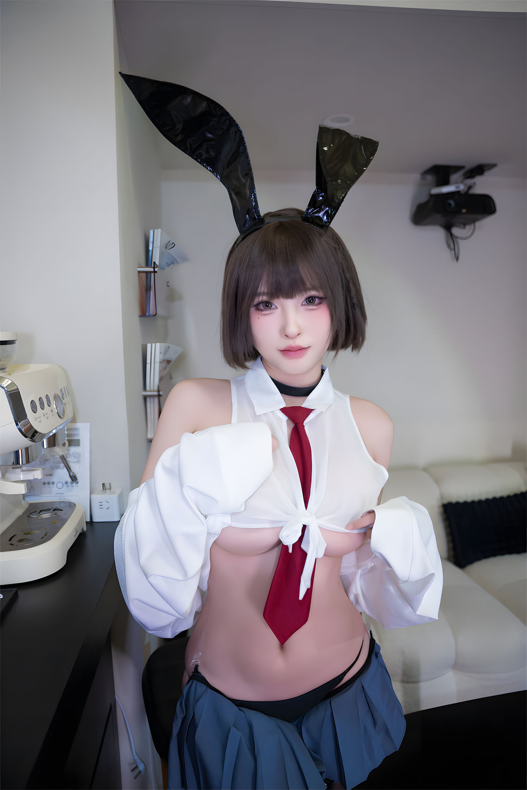 [COSPLAY] 清水由乃 JK兔女郎