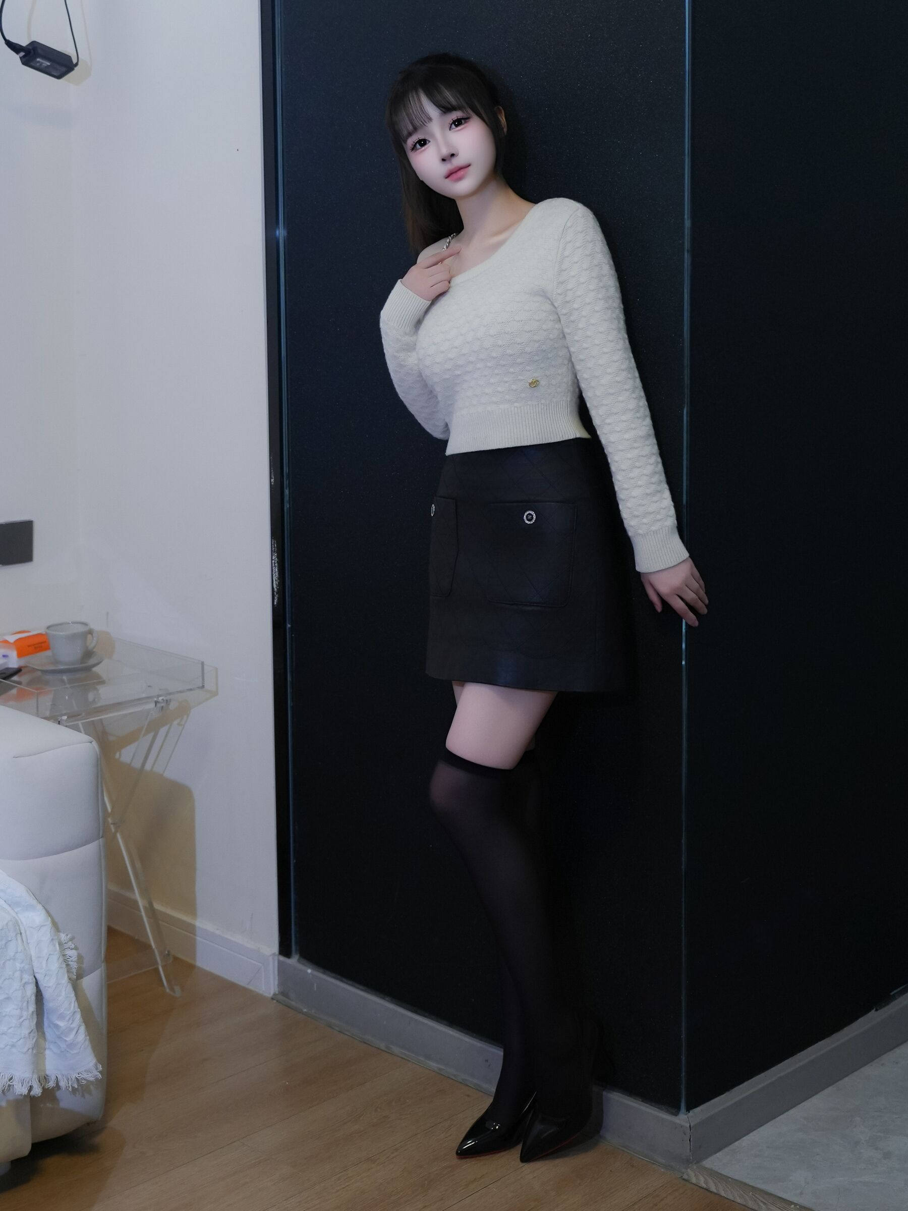 [秀人内购] 沈蜜儿 诱人私拍福利 黑白生活