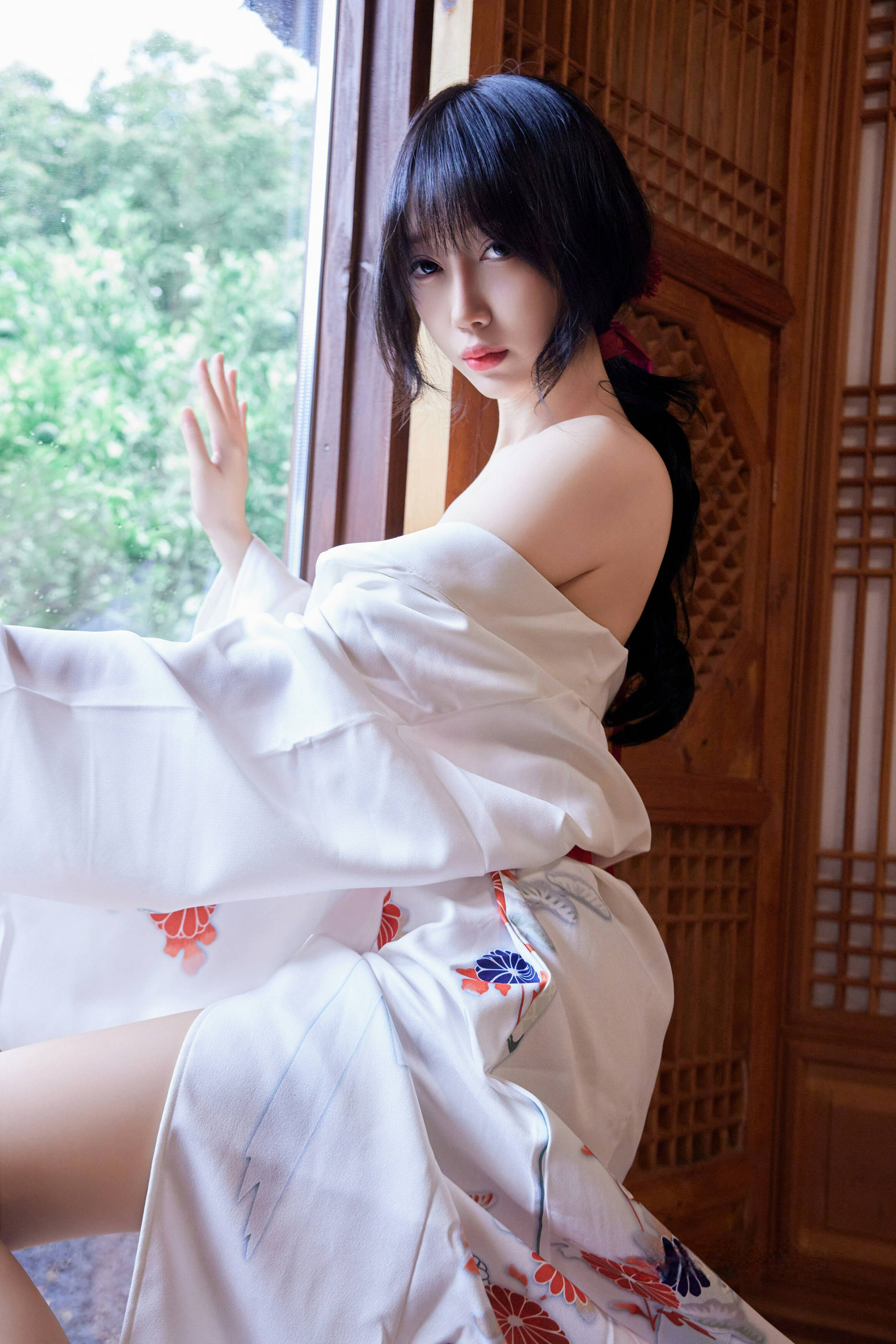 [秀人内购] 玥儿玥 诱人私拍福利 日式和服