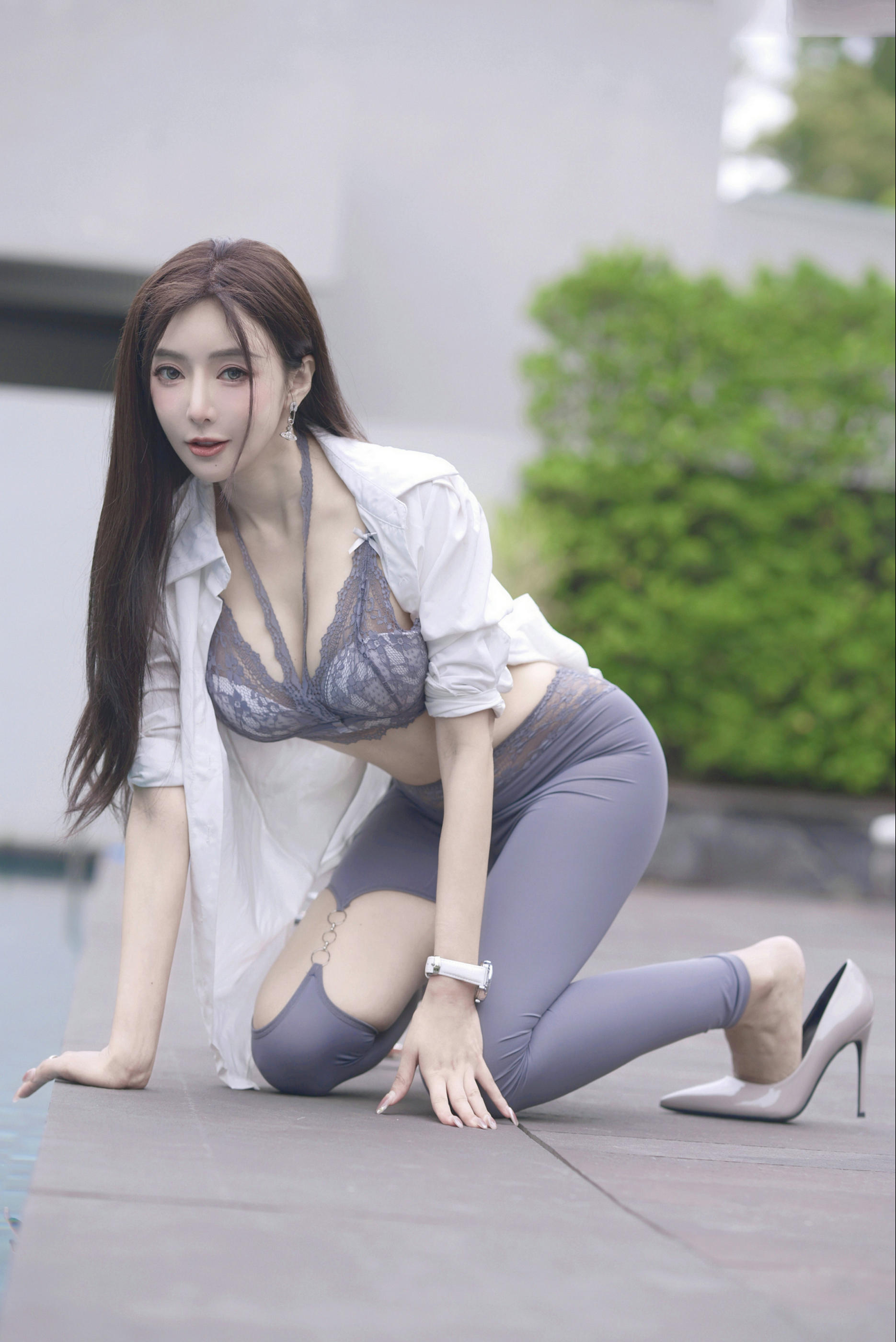 [秀人内购] 王馨瑶 诱人私拍福利 三重奏