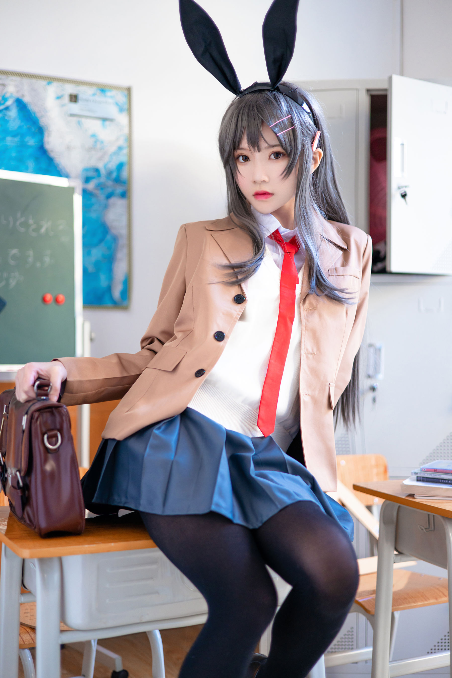 [COSPLAY] 桜桃喵 – 麻衣JK