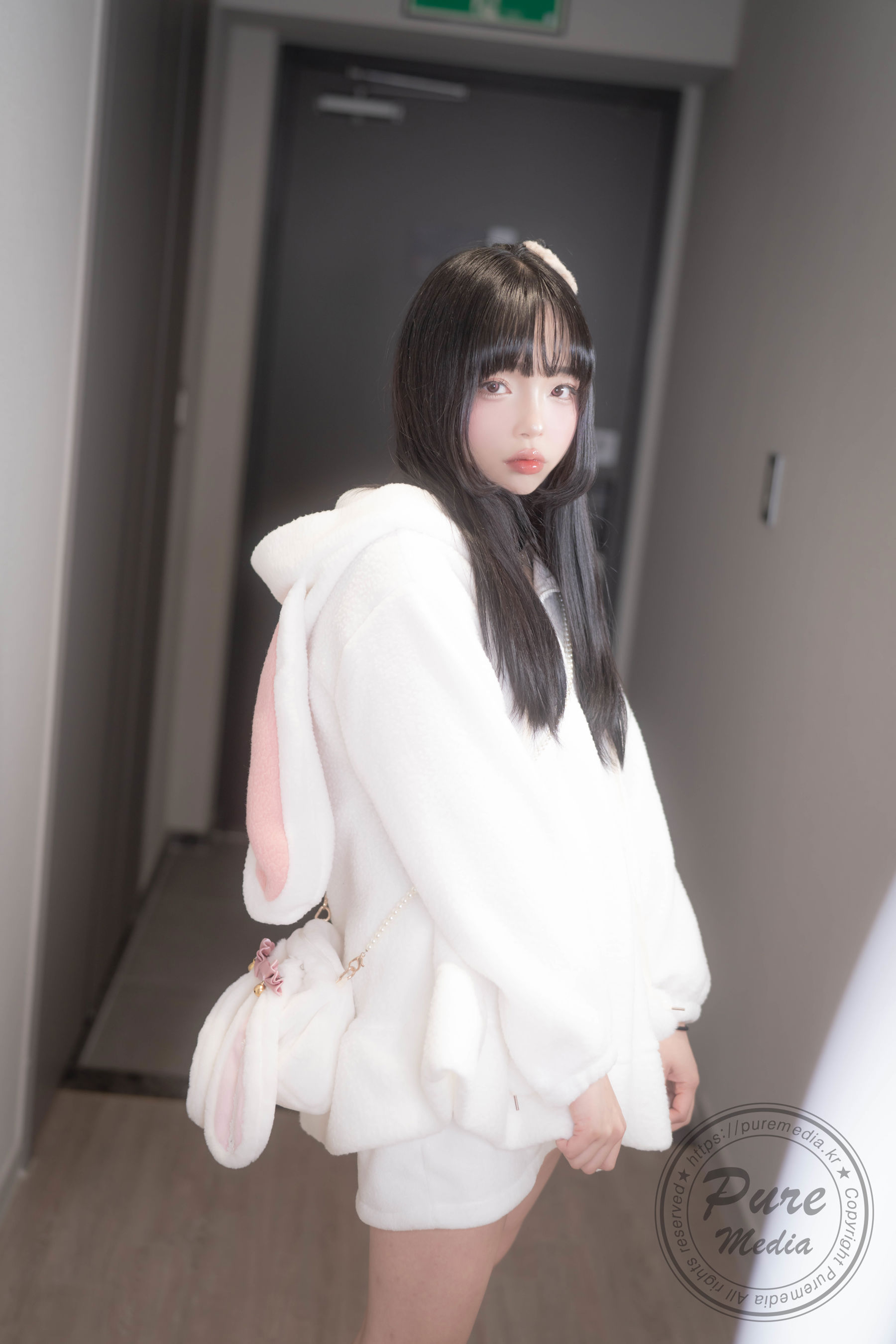 [PURE MEDIA] Jelly 白衣女孩 [40P]